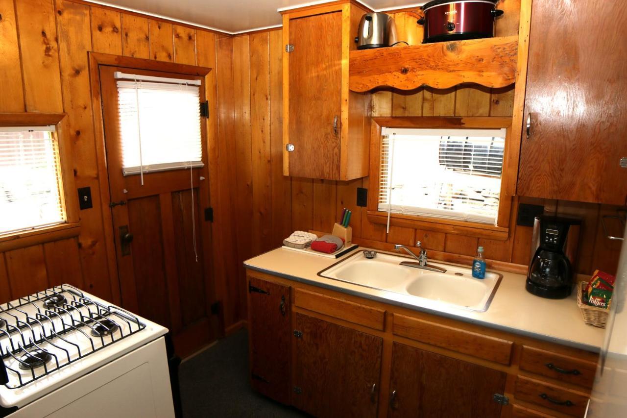 Lazy R Cottages- 2 Cabin Estes Park Exteriör bild
